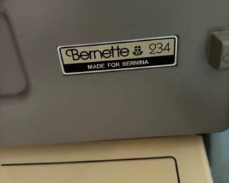 Bernette 234 overlock/serger