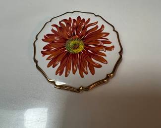 Stratton of England compact