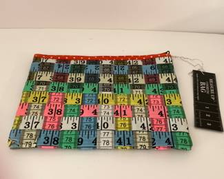 Measure Up cosmetic bag