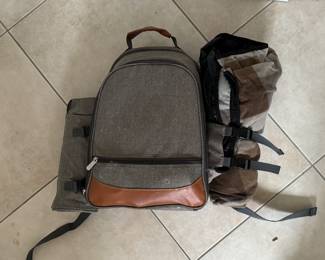 Picnic Backpack with Wine Holder & Blanket.