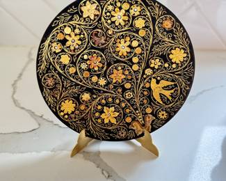 Decorative Plate on Stand. Measures 4" D.