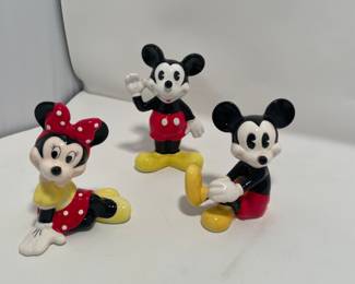 Disney Mickey Mouse (2) & Minnie Mouse figurine