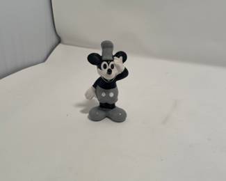 Disney black & white Mickey Mouse