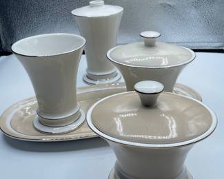 Lot #245 Service/ Vanity set 7 pcs w lids -$16