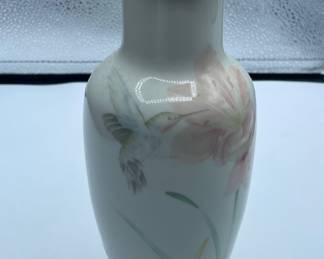Lot #257 Crowning Touch Vase Japan 8”-$6