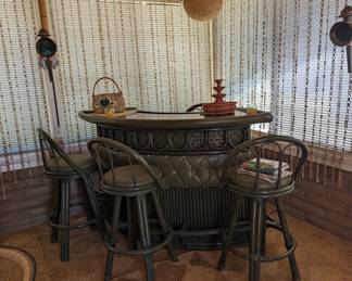 Tiki Bar