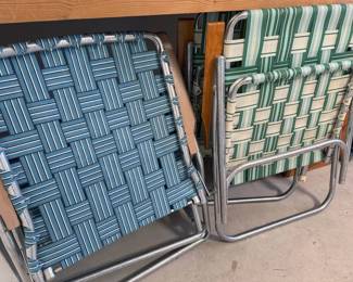 Vintage folding lawn chairs