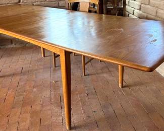 Mid-century Dux Incorporated dining extendable table with 4 chairs by Folke Ohlsson, 8' 7" full length x 3' 4" wide
