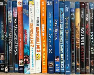 DVD and Blu-Ray movie discs
