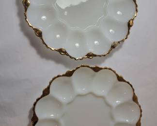 Anchor Hocking Fire King Ivory White Glass Egg Plate Gold Trim