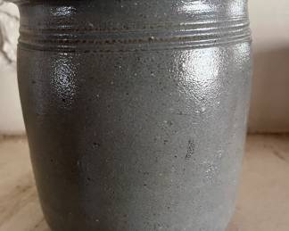 Early NC stoneware jar