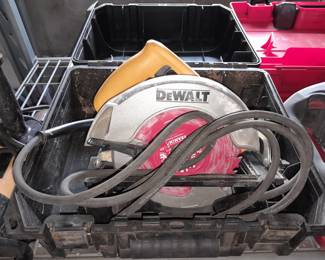 Dewalt Circular Saw