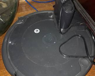 Roomba Vacuum