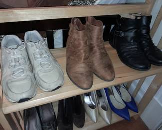 Shoes & Boots