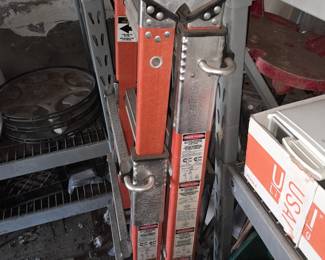 Folding Adjustable Ldder