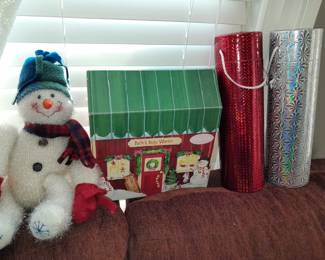 Assorted Christmas Decor