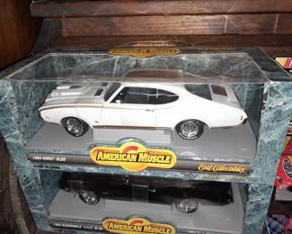 SEALED Diecast Collectible Car By American Muscle - 1969 Hurst Olds