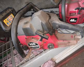 Homelite 300 Chainsaw