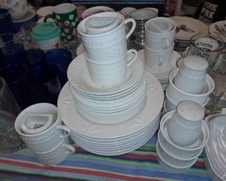 "Totally Today" China Set