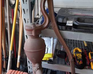 Antique Cast Iron Water Pump