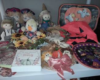 Halloween & Fall Decor