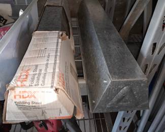 HDX Folding Saw Horses