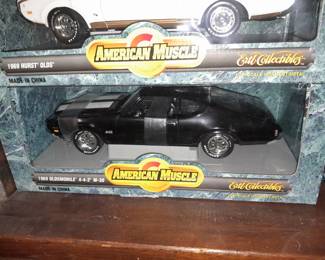 SEALED Diecast Collectible Car By American Muscle - 1969 Oldsmobile 4-4-2 W-30