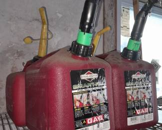 Red Gas Cans *EMPTY*