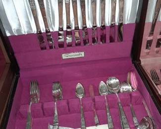 Flatware Set W/ Wooden Chest