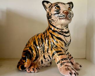 Vintage Italian Bengal Tiger Cub Figurine. Photo 1 of 2. 