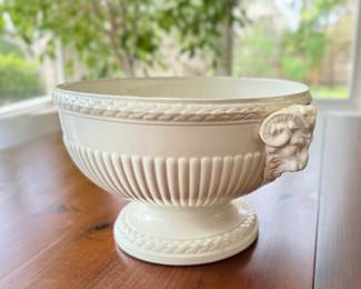 Vintage Wedgwood Rams Head Footed Bowl. Photo 2 of 2.