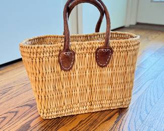 Vintage Woven Bag.
