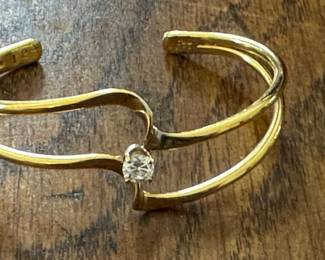 12K Gold Bracelet with Diamond. Photo 1 of 3. 