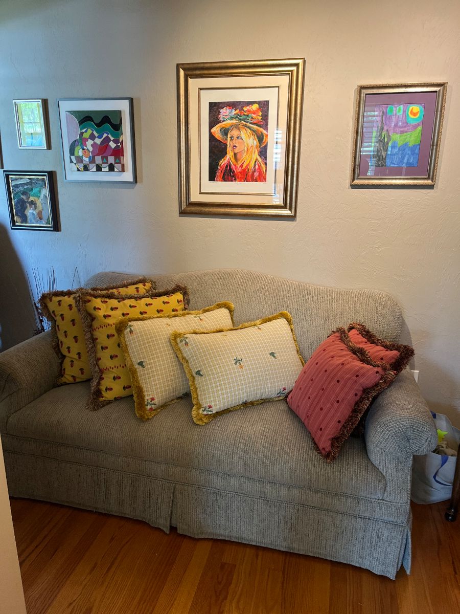 Busy Bee Quaint Nichols Hills Estate Sale starts on 5/17/2024