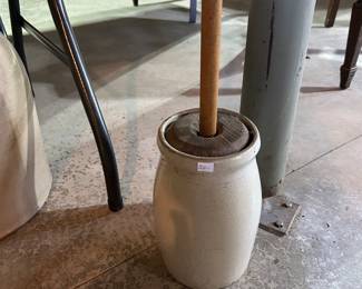 ANTIQUE BUTTER CHURN