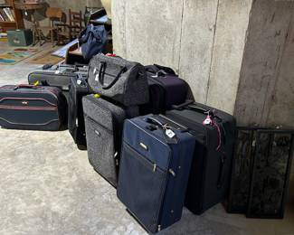 LOTS OF LUGGAGE