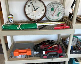 VINTAGE SCHOOL CLOCK & VINTAGE GOLFING CLOCK