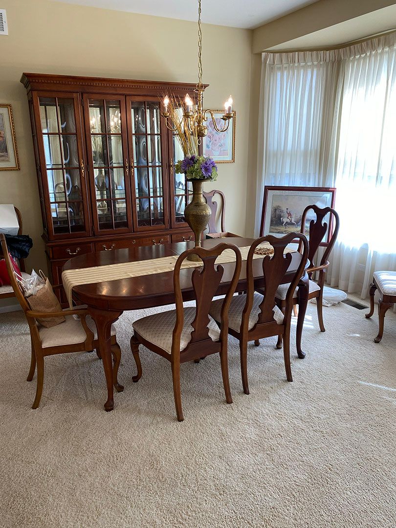 Dining Room Table & Chairs & China Cabinet