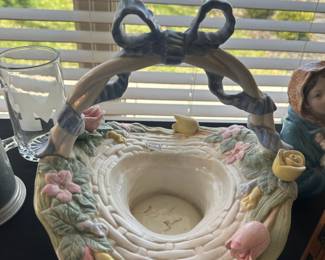 Ceramic Easter Basket 