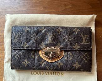 Louis Vuitton Monogram Etoile Portefeuille Sarah Quilted Wallet 
