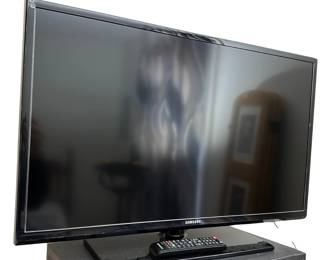 32" Samsung LED HDTV & Remote un32eh4003fxza