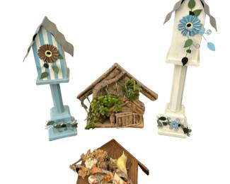 Garden Themed Decor Birdhouses Birds Nesting Branches