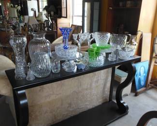 Many pieces of crystal and glass
