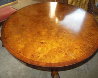 Burled top center/lamp table