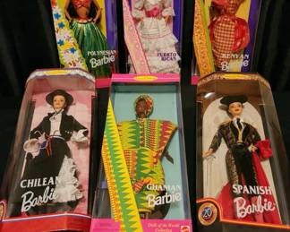 Vintage Barbies Dolls Of The World Special Edition