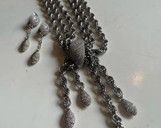 Assortment of Brooches & Costume Jewelry