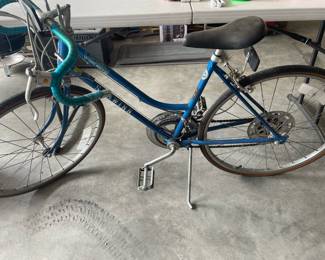 Blue Varsity Schwinn Bike