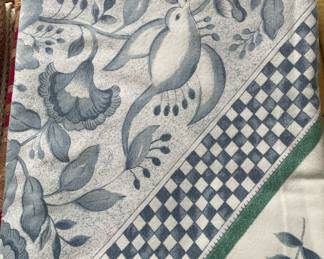 Villeroy Boch Blue & White Bird Floral Rectangular Cotton Tablecloth