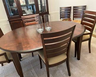 Oval Solid Wood Dining Table with 6 Dining Chairs