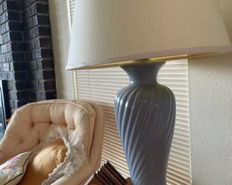 Pale Blue Swirl Pattern Ceramic Table Lamp